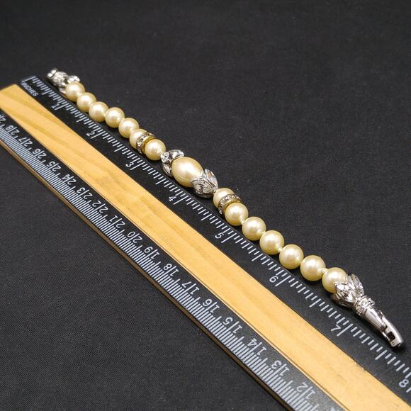Vintage Faux Pearl Rhinestone Bracelet, Hand-knotted Glass Pearls - Picture 10 of 10